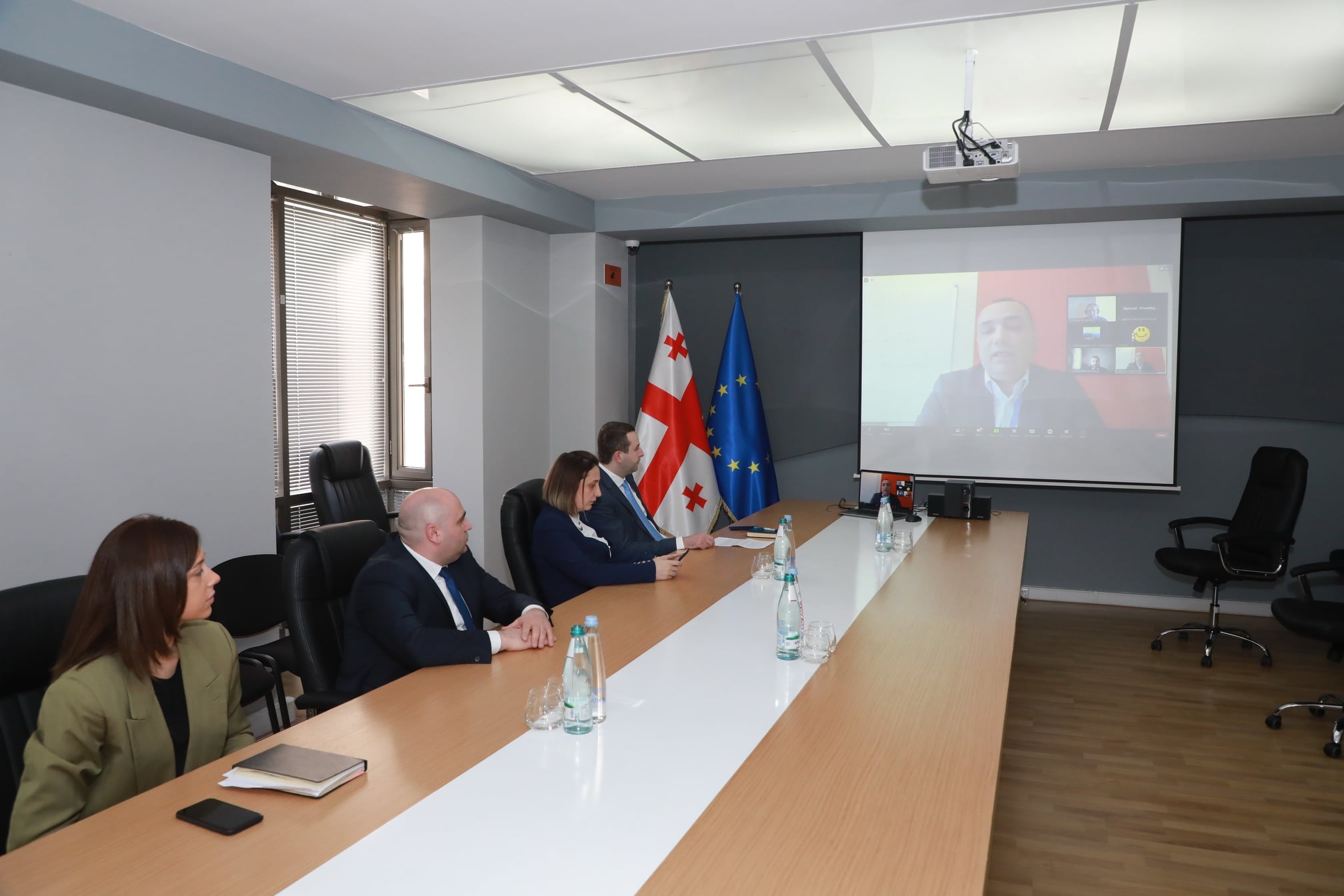 30 მარტს, პროექტის “სისხლის სამართლის რეფორმების განხორციელება” ტექნიკური კომიტეტის შეხვედრა გაიმართა;